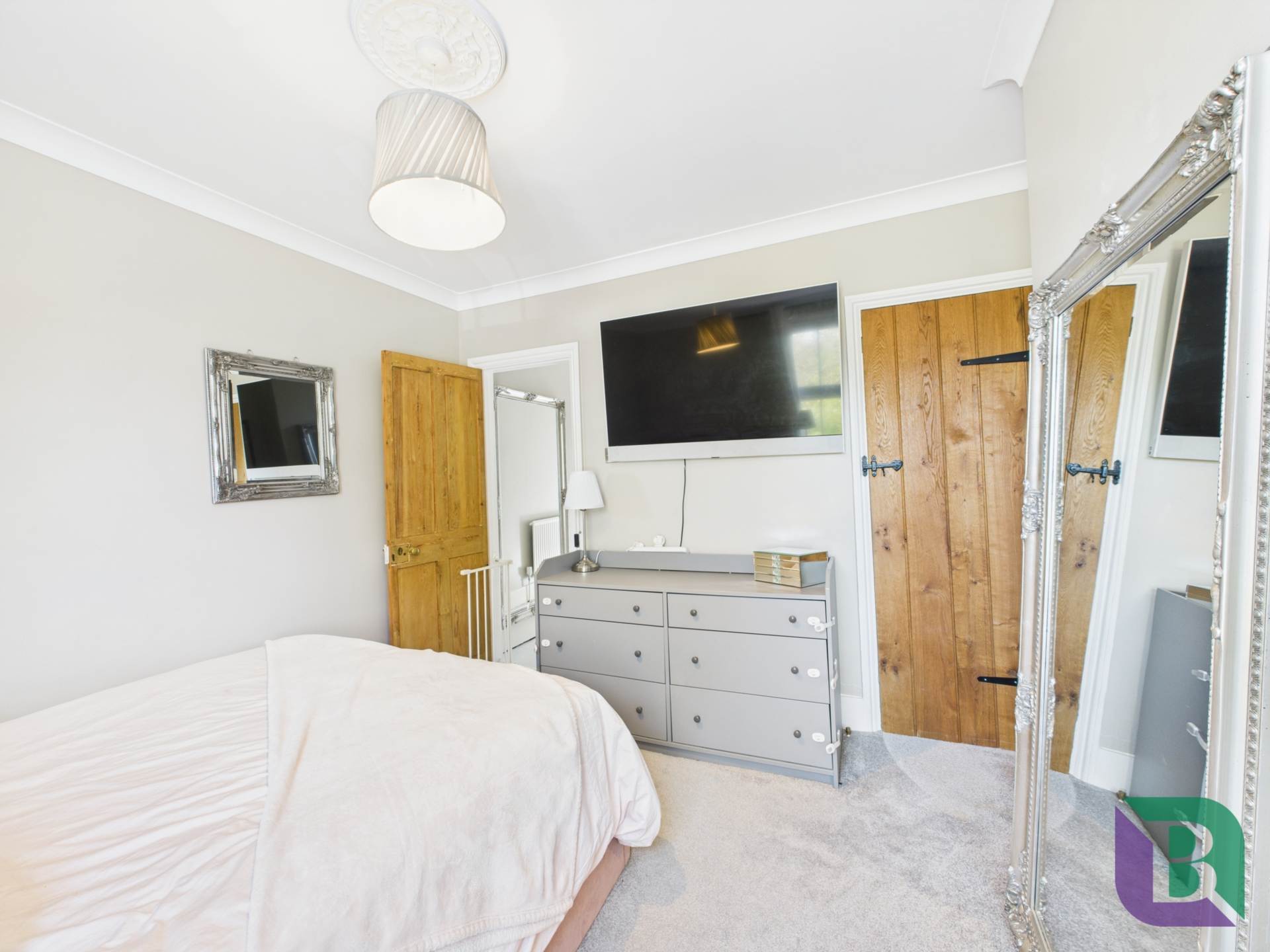 Bedford Road, Aspley Guise, Image 11