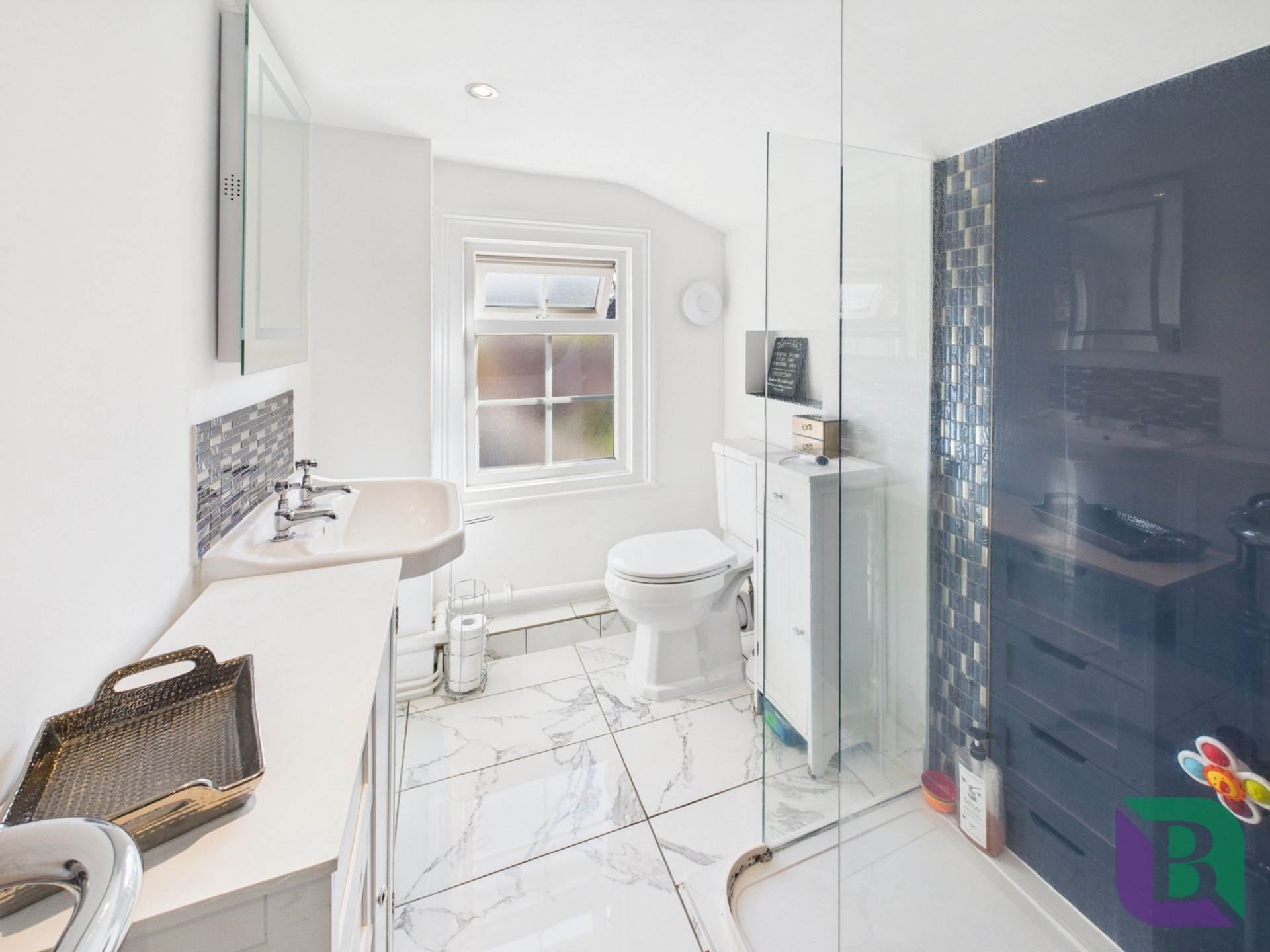 Bedford Road, Aspley Guise, Image 13