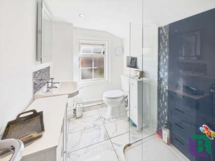Bedford Road, Aspley Guise, Image 13