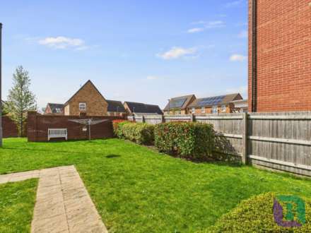 Albus Close, Fairfields, Image 13
