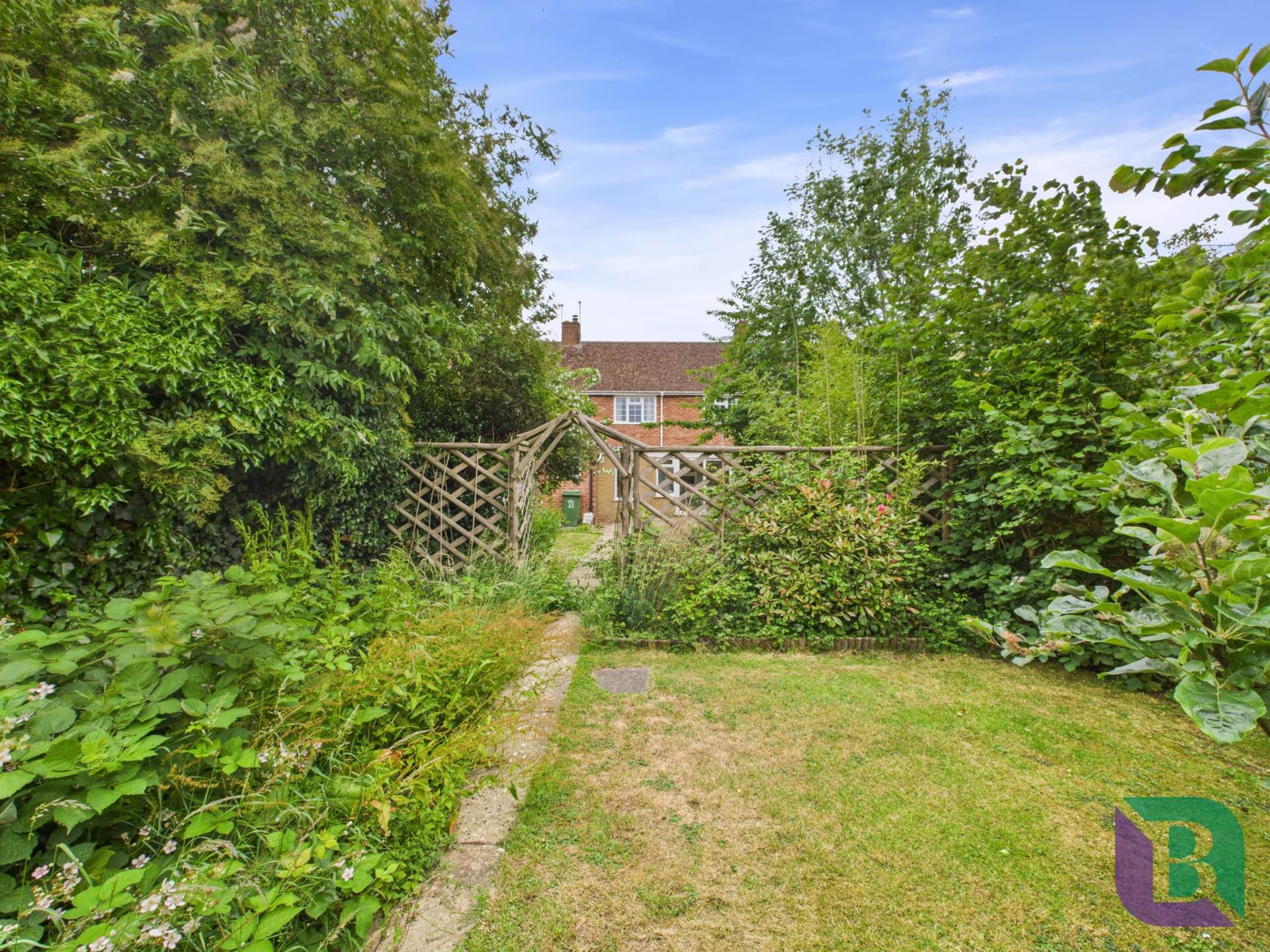 Cranfield Road, Woburn Sands, Image 2