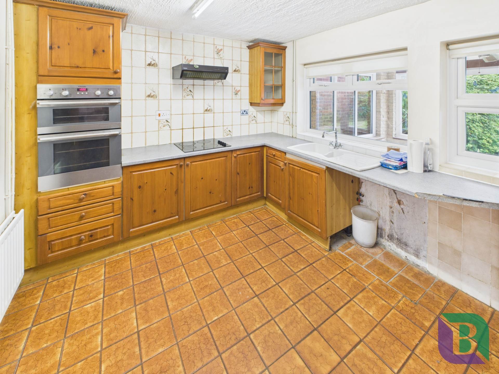 Cranfield Road, Woburn Sands, Image 4