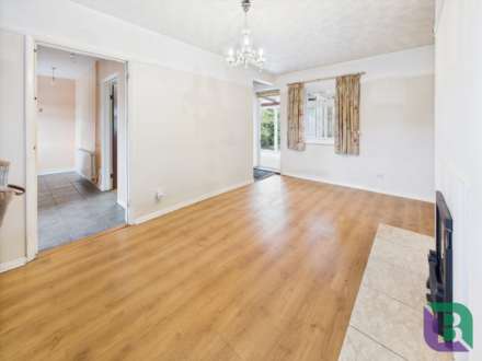 Cranfield Road, Woburn Sands, Image 5