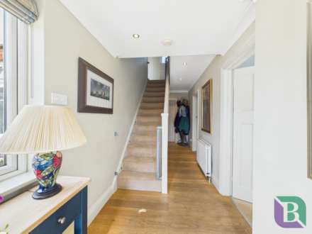 Hillway, Milton Keynes, Image 12
