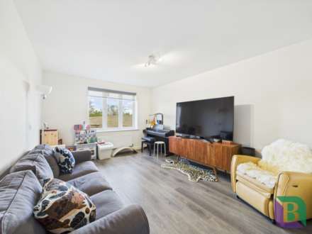 Wilson Grove, Eagle Farm South, Image 2