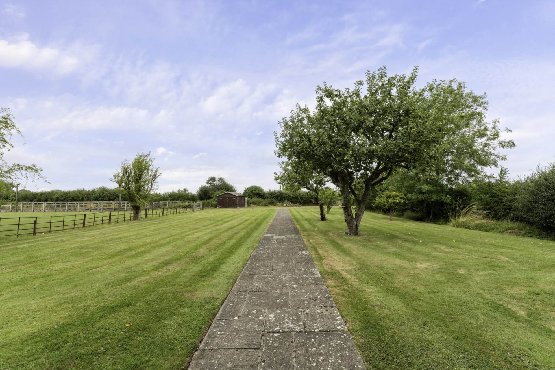 Tring, Image 39