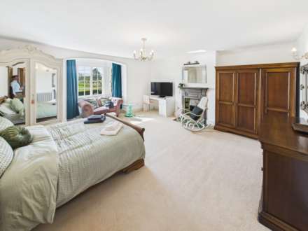 Tring, Image 23