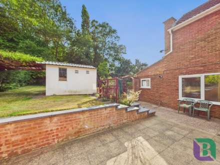 Parkway, Bow Brickhill, Image 21
