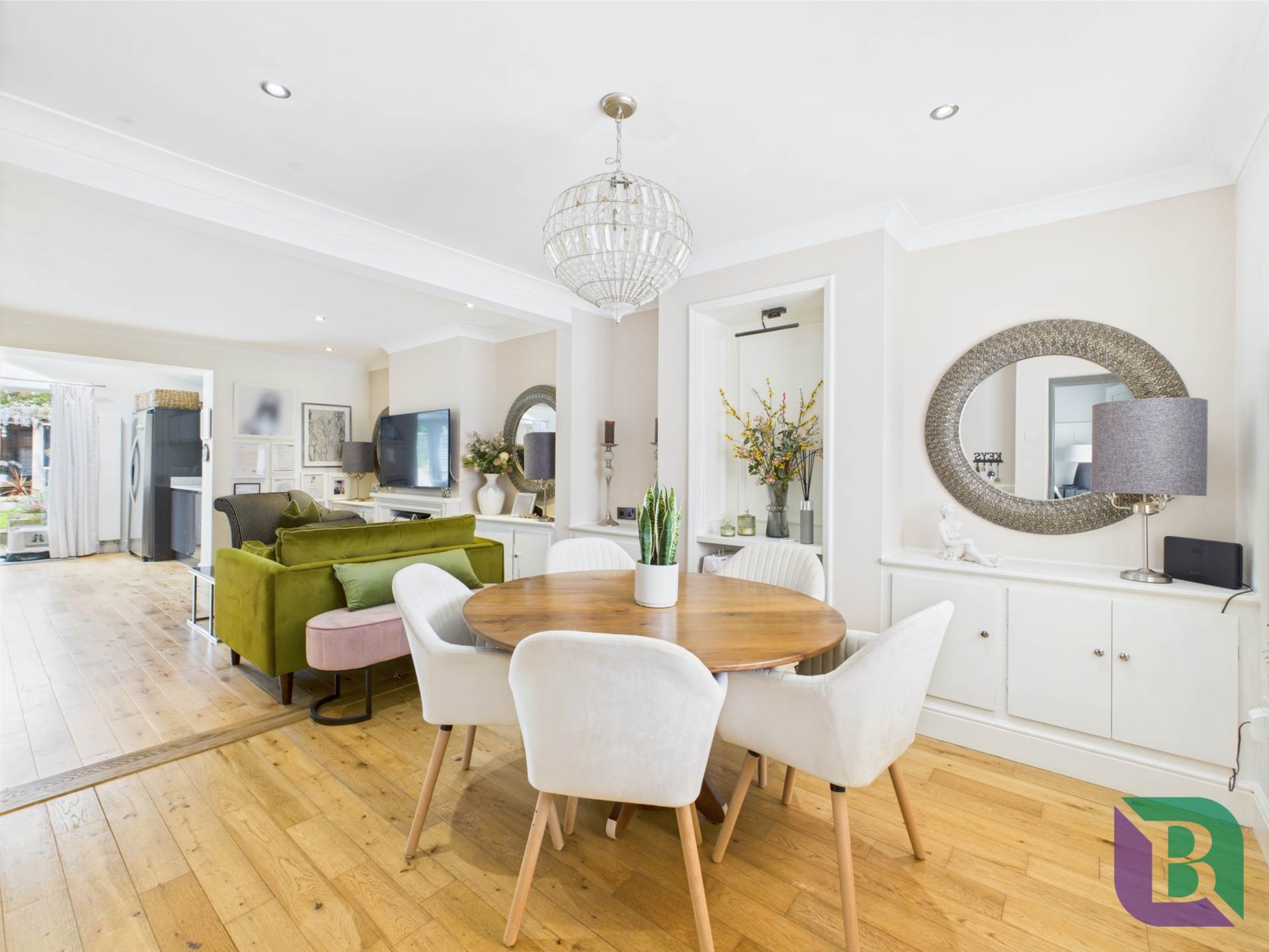 Deethe Close, Woburn Sands, Image 10