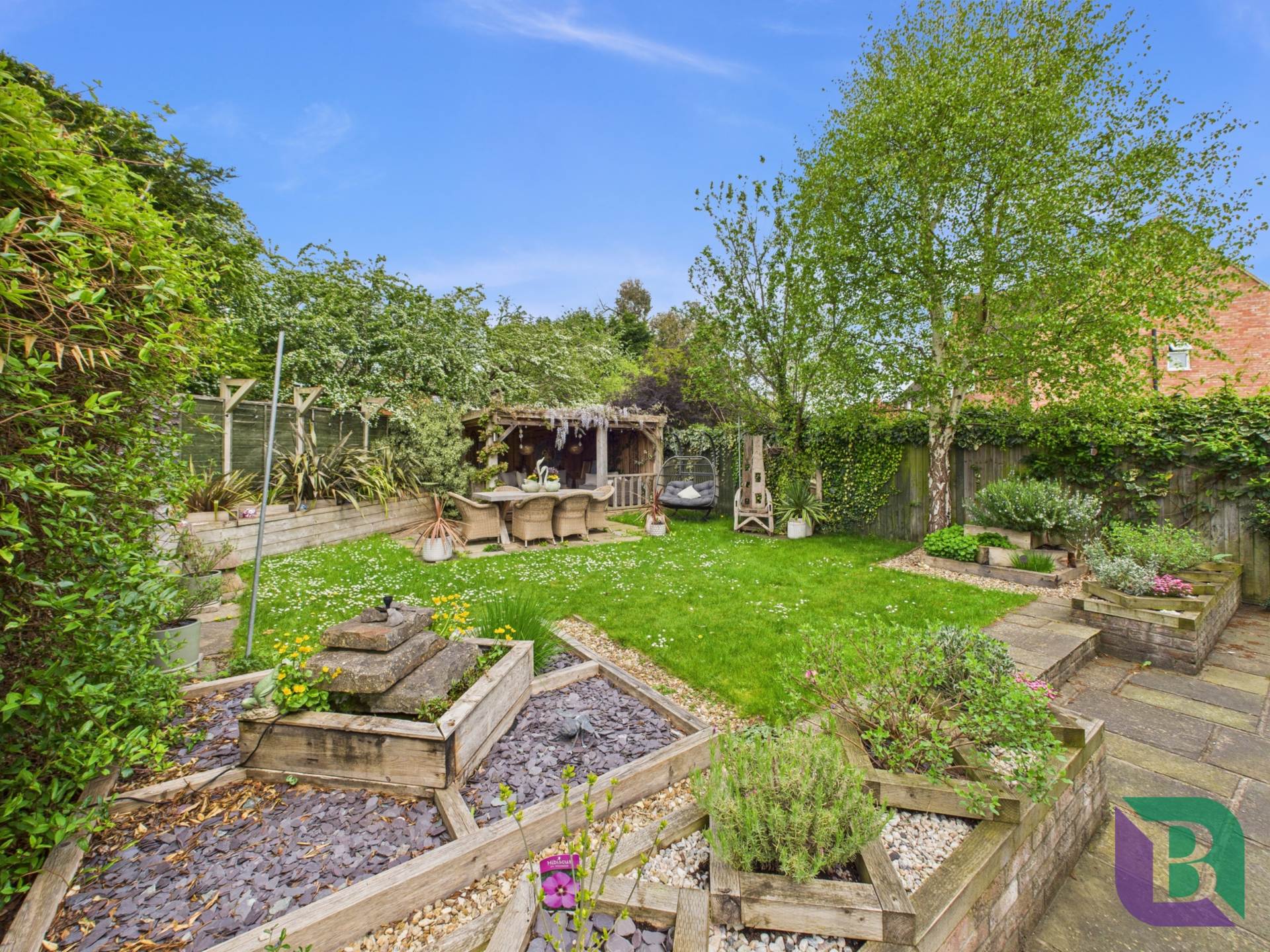 Deethe Close, Woburn Sands, Image 27