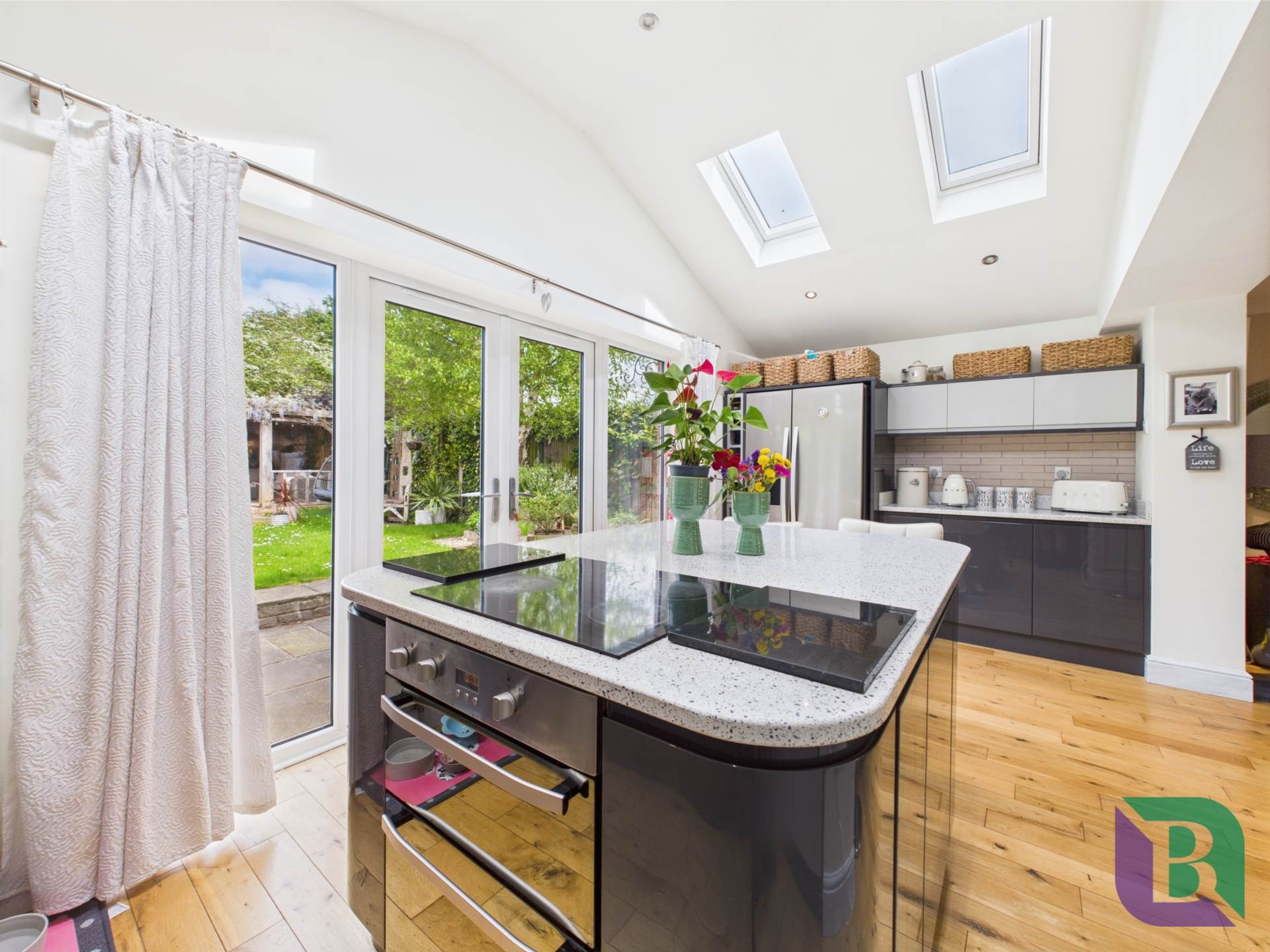 Deethe Close, Woburn Sands, Image 6