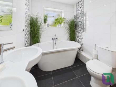 Deethe Close, Woburn Sands, Image 12