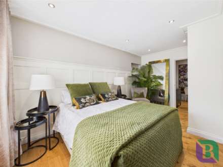Deethe Close, Woburn Sands, Image 14