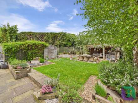 Deethe Close, Woburn Sands, Image 26