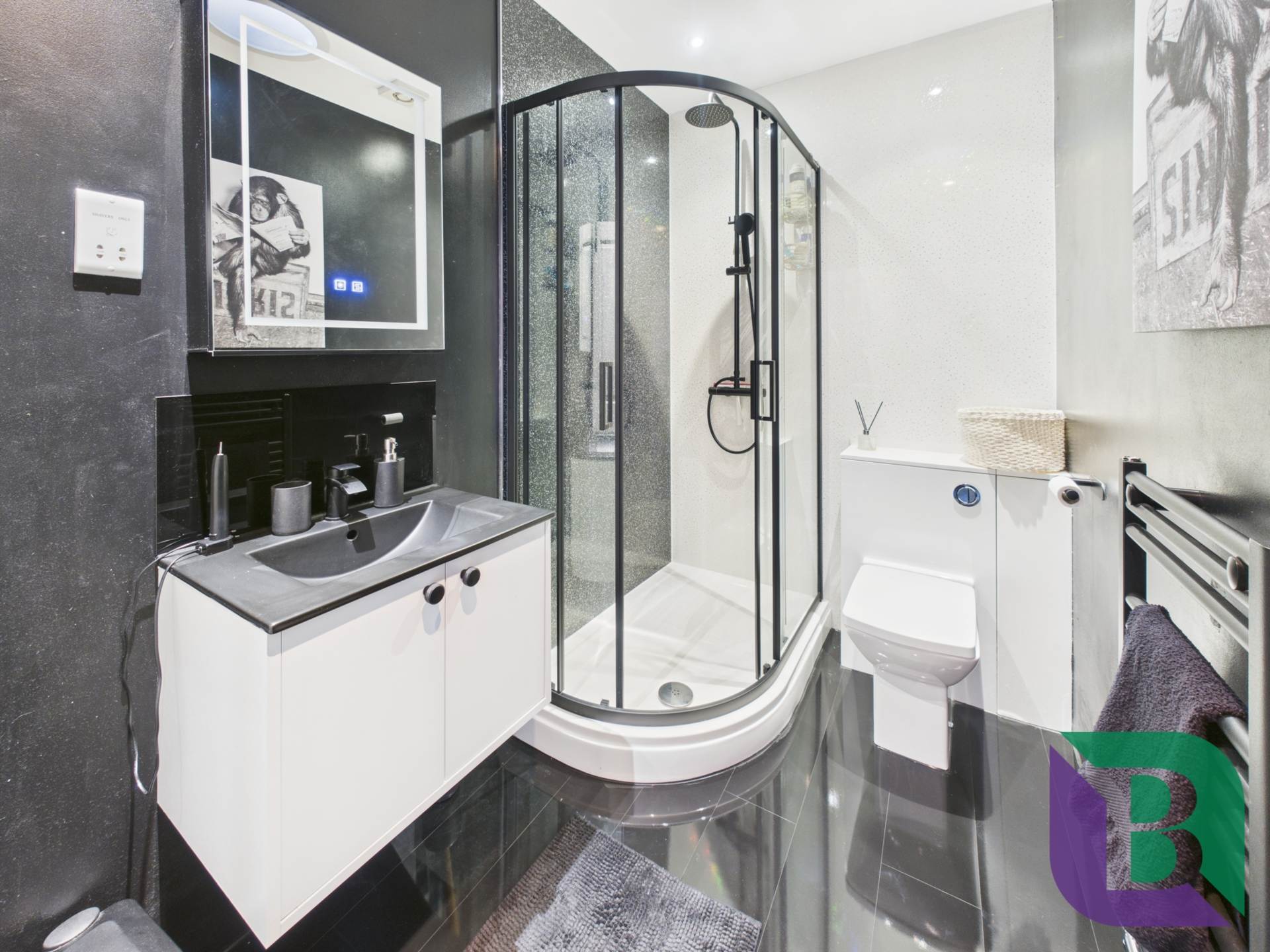 Theydon Avenue, Woburn Sands, Image 14