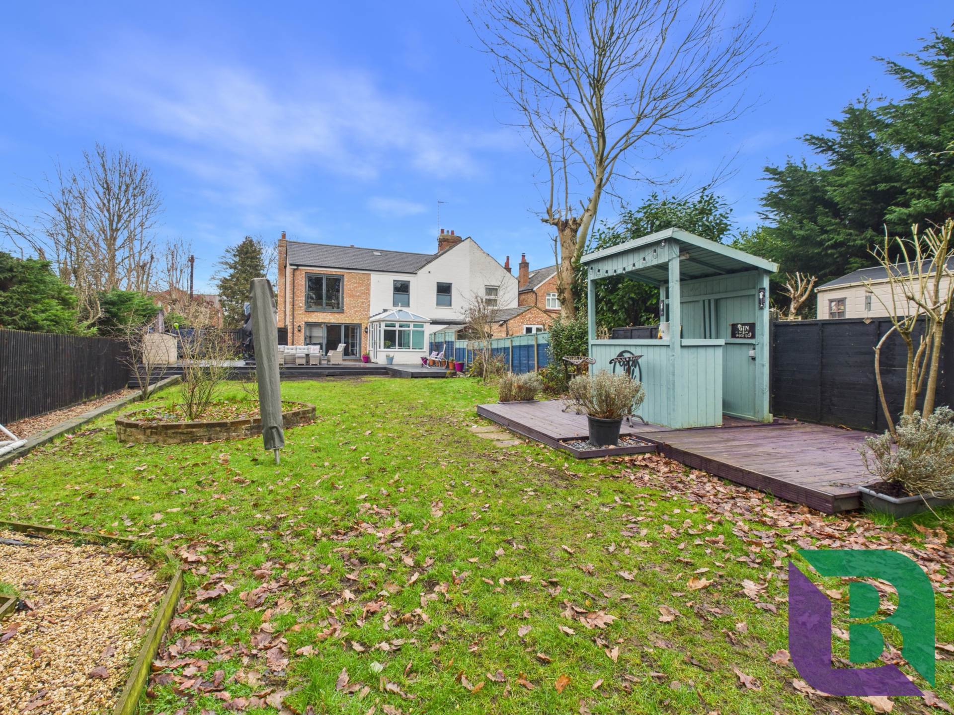 Theydon Avenue, Woburn Sands, Image 26