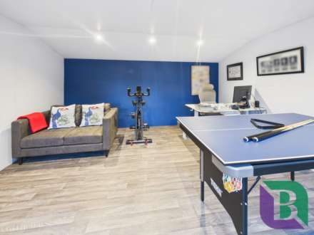 Theydon Avenue, Woburn Sands, Image 21