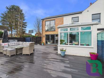 Theydon Avenue, Woburn Sands, Image 29