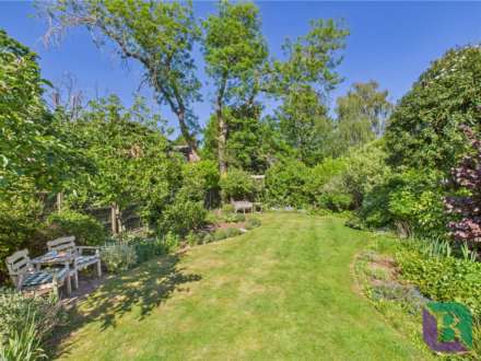 Wood Street, Woburn Sands, Image 25