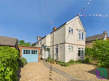 Wood Street, Woburn Sands, Image 27