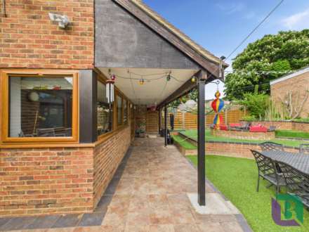 Lissel Road, Simpson, Image 25