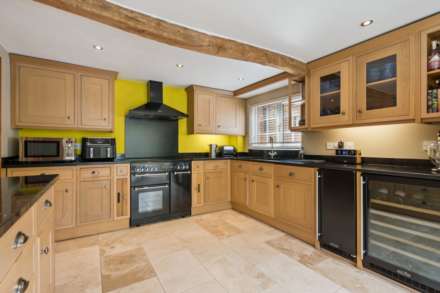 Newport Road, Woburn Sands, Image 10