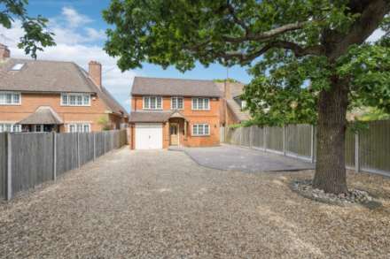 Newport Road, Woburn Sands, Image 24