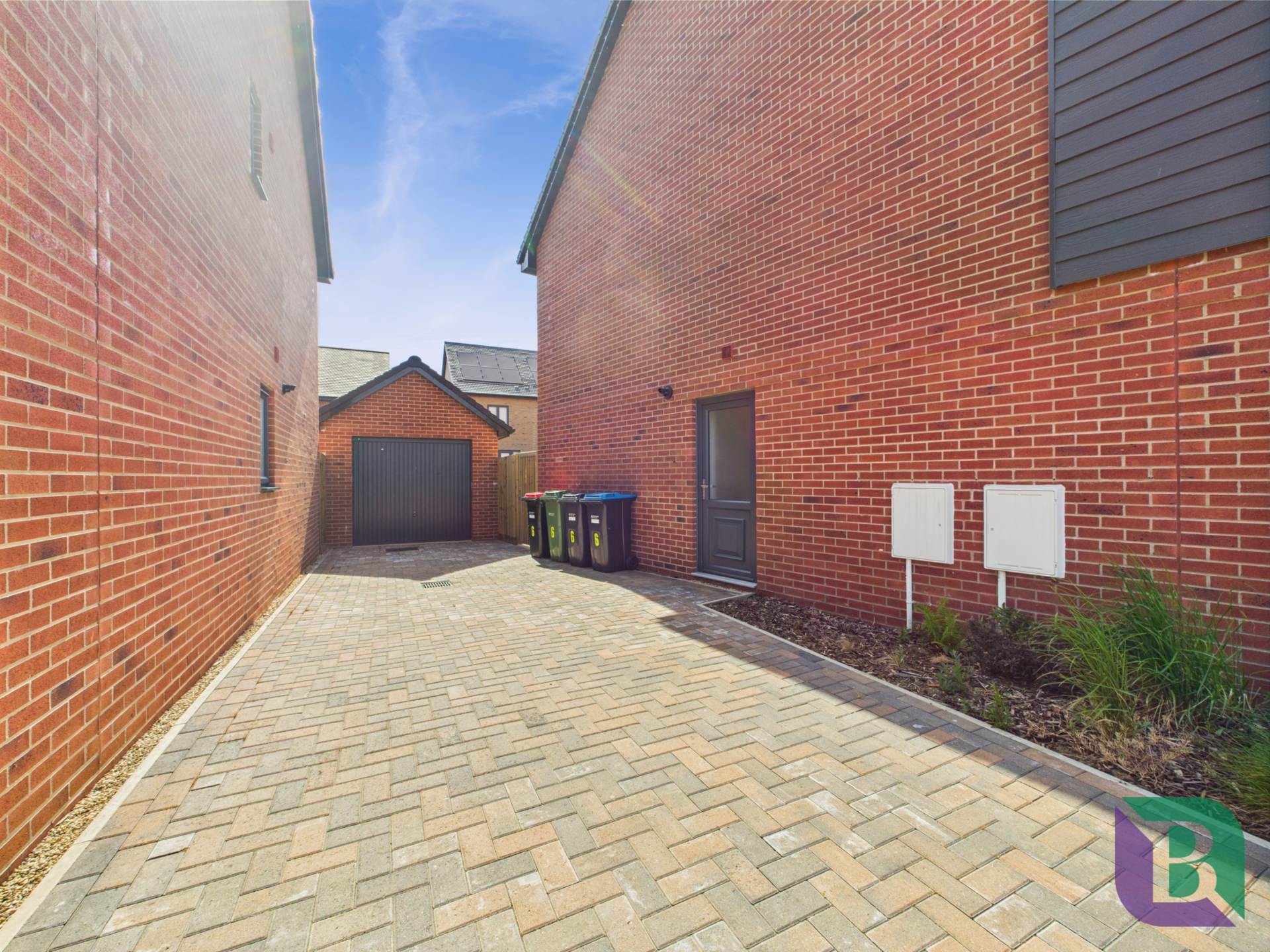 Columbia Drive, Milton Keynes, Image 27