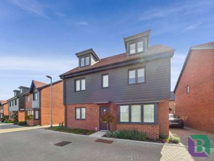 Columbia Drive, Milton Keynes
