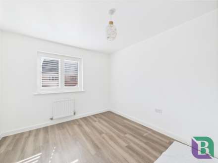 Columbia Drive, Milton Keynes, Image 16