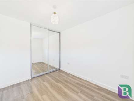 Columbia Drive, Milton Keynes, Image 19