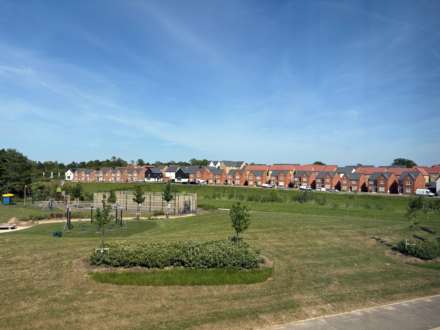 Columbia Drive, Milton Keynes, Image 4