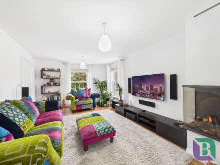 Kiln Drive, Woburn Sands, Image 2