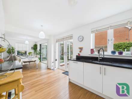 Kiln Drive, Woburn Sands, Image 3