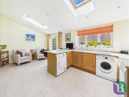 Braybrooke Drive, Furzton, Image 6
