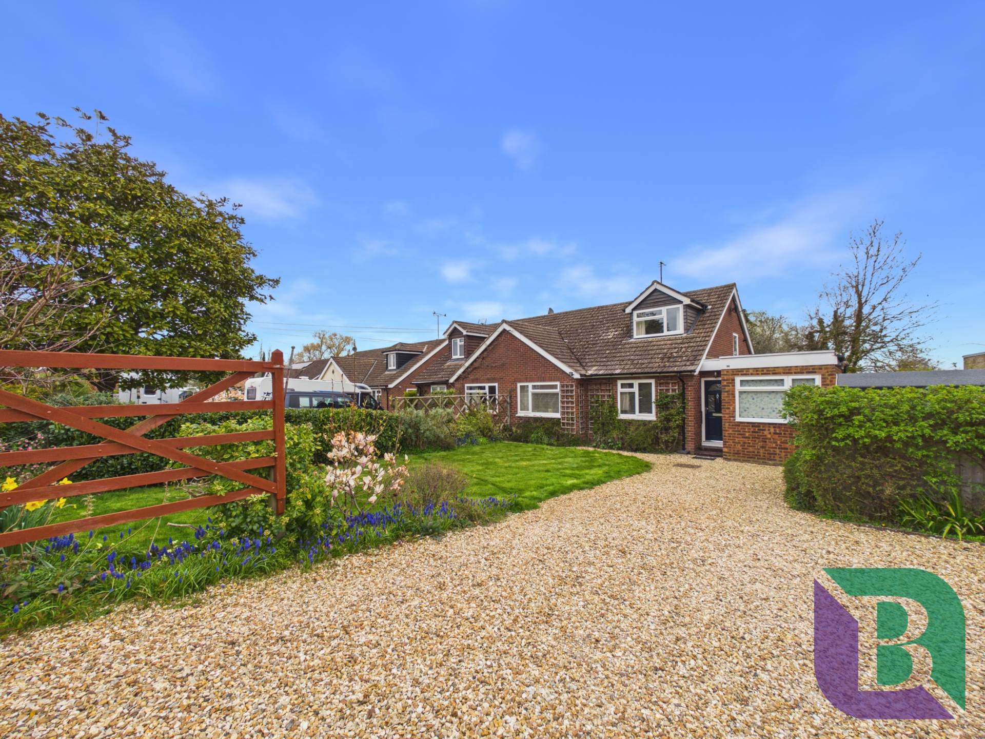 Salford Road, Milton Keynes, Image 1