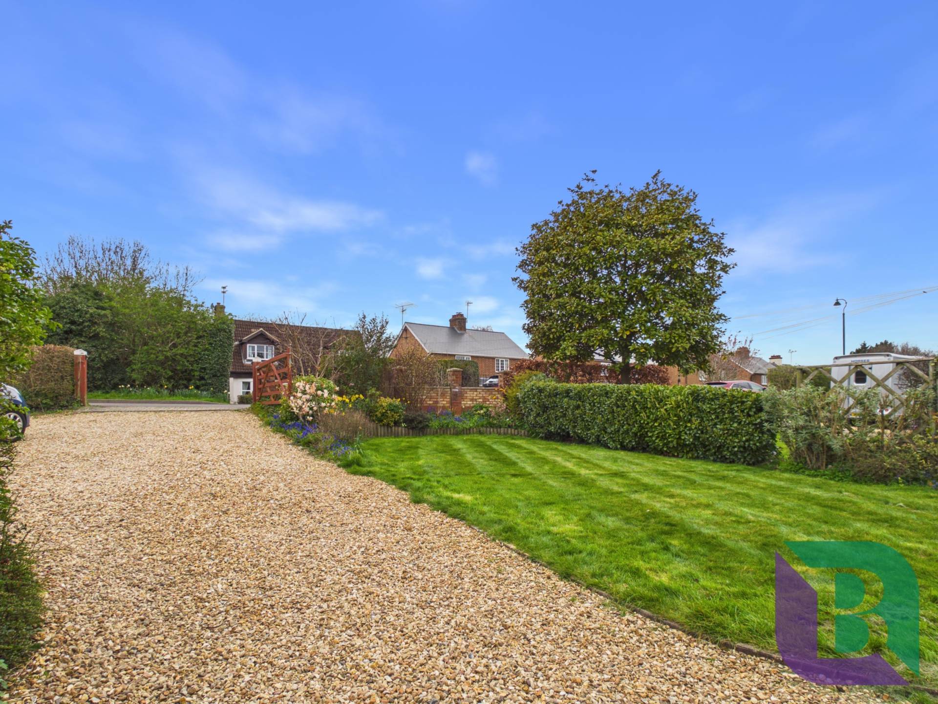 Salford Road, Milton Keynes, Image 2