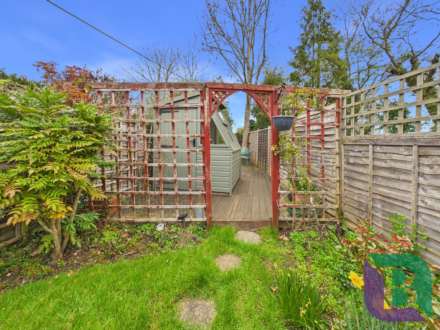 Salford Road, Milton Keynes, Image 20