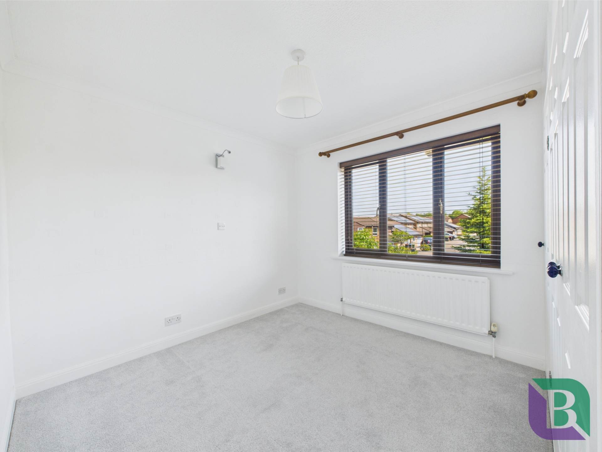 Brearley Avenue, Oldbrook, Image 16