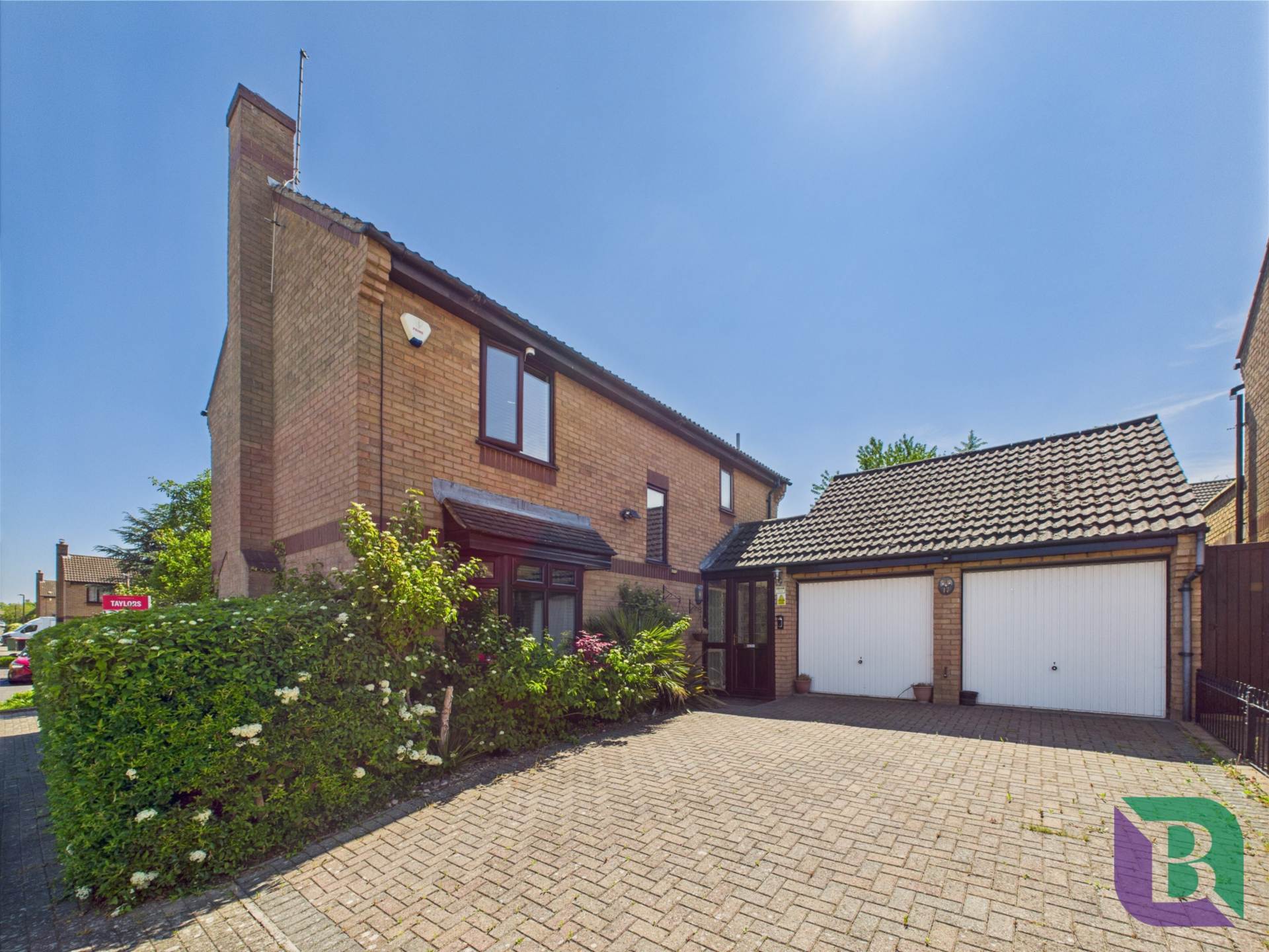 Brearley Avenue, Oldbrook, Image 26