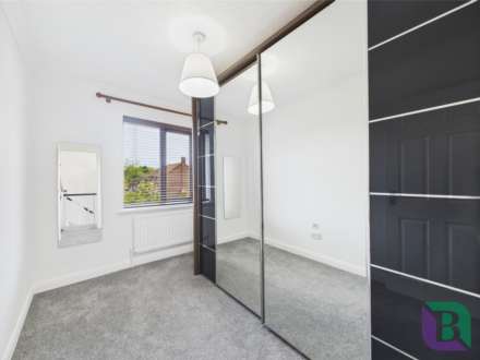 Brearley Avenue, Oldbrook, Image 17