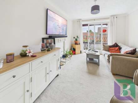 Eleanor Walk, Woburn, Image 2