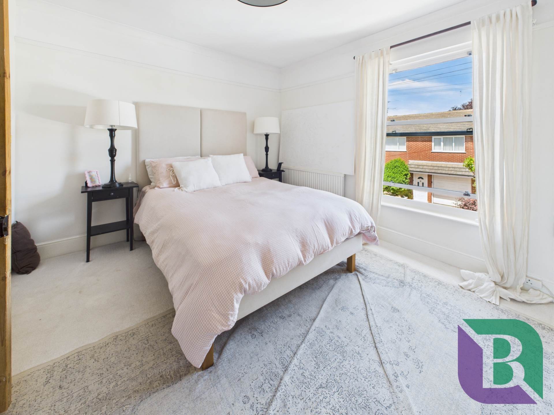 Vicarage Street, Woburn Sands, Image 10