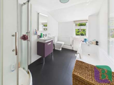 Vicarage Street, Woburn Sands, Image 14