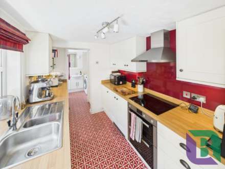 Vicarage Street, Woburn Sands, Image 7