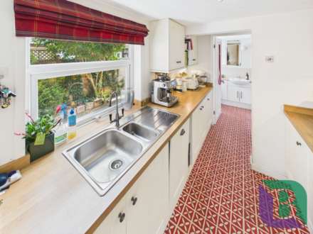 Vicarage Street, Woburn Sands, Image 8
