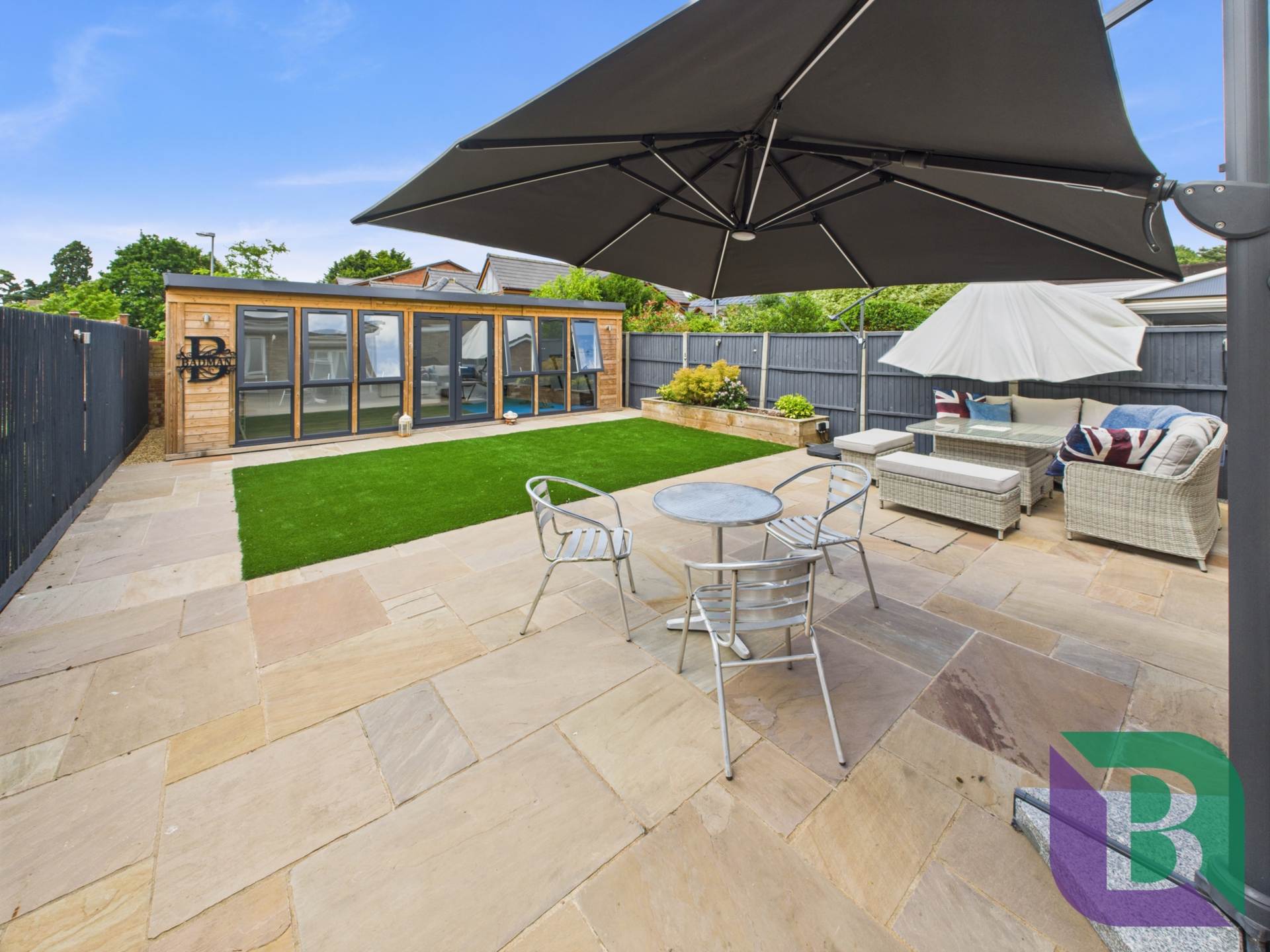 Vicarage Street, Woburn Sands, Image 15