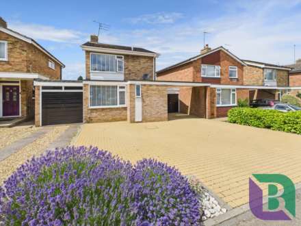Vicarage Street, Woburn Sands
