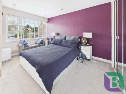 Vicarage Street, Woburn Sands, Image 11