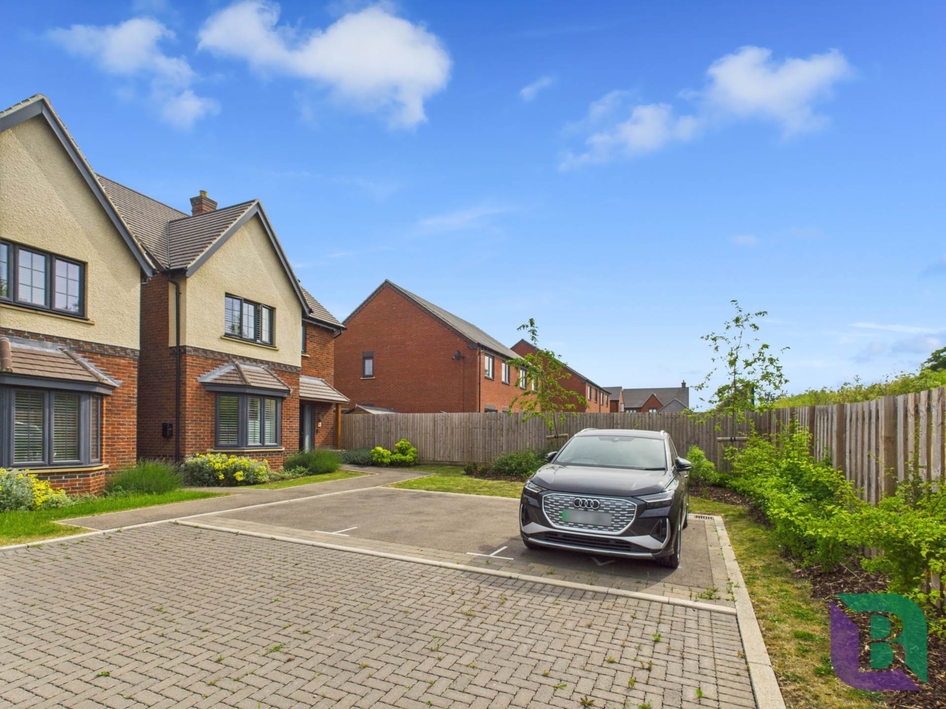 Menday Gardens Mews, Milton Keynes, Image 27